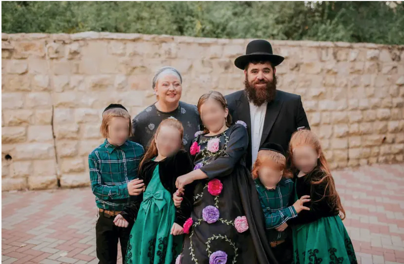Choc à Jérusalem : Une famille missionnaire chrétienne se fait passer pour une famille ultra-orthodoxe