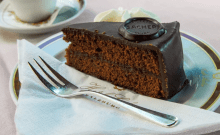 La Sachertorte : le gâteau princier réalisé par un jeune apprenti juif en 1832