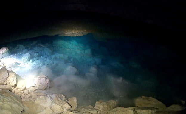 Découverte d'un grotte cachée depuis des millions d'années en Israël