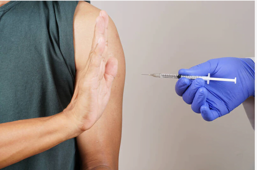 Les survivants de la Shoah instrumentalisés par les antivax en France