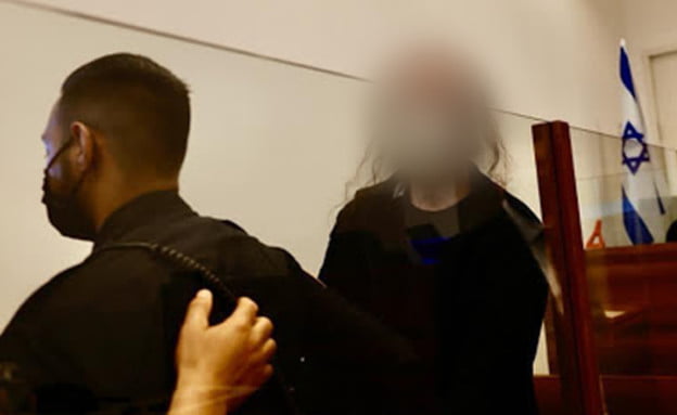 Accusé d'infanticide il est remis en liberté surveillée à son domicile -vidéo-