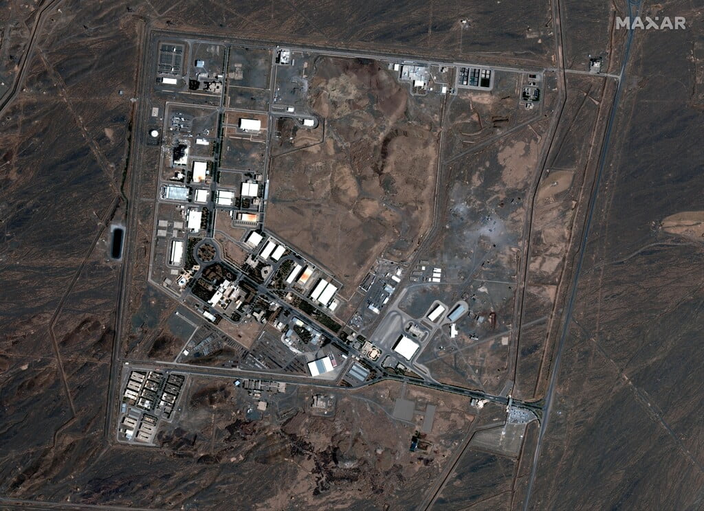 Explosion près de la centrale nucléaire en Iran
