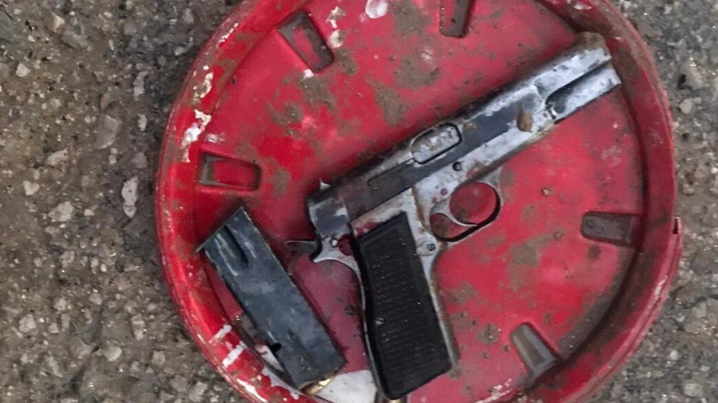 Israël : Dans une école maternelle une fillette de 5 ans trouve une arme à feu