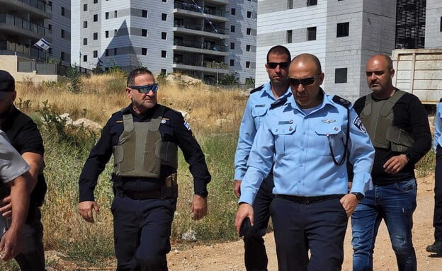 Israël : La chasse aux terroristes se poursuit et crainte d'un attentat suicide