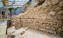 Israël : la muraille du premier temple à Jérusalem dévoilée