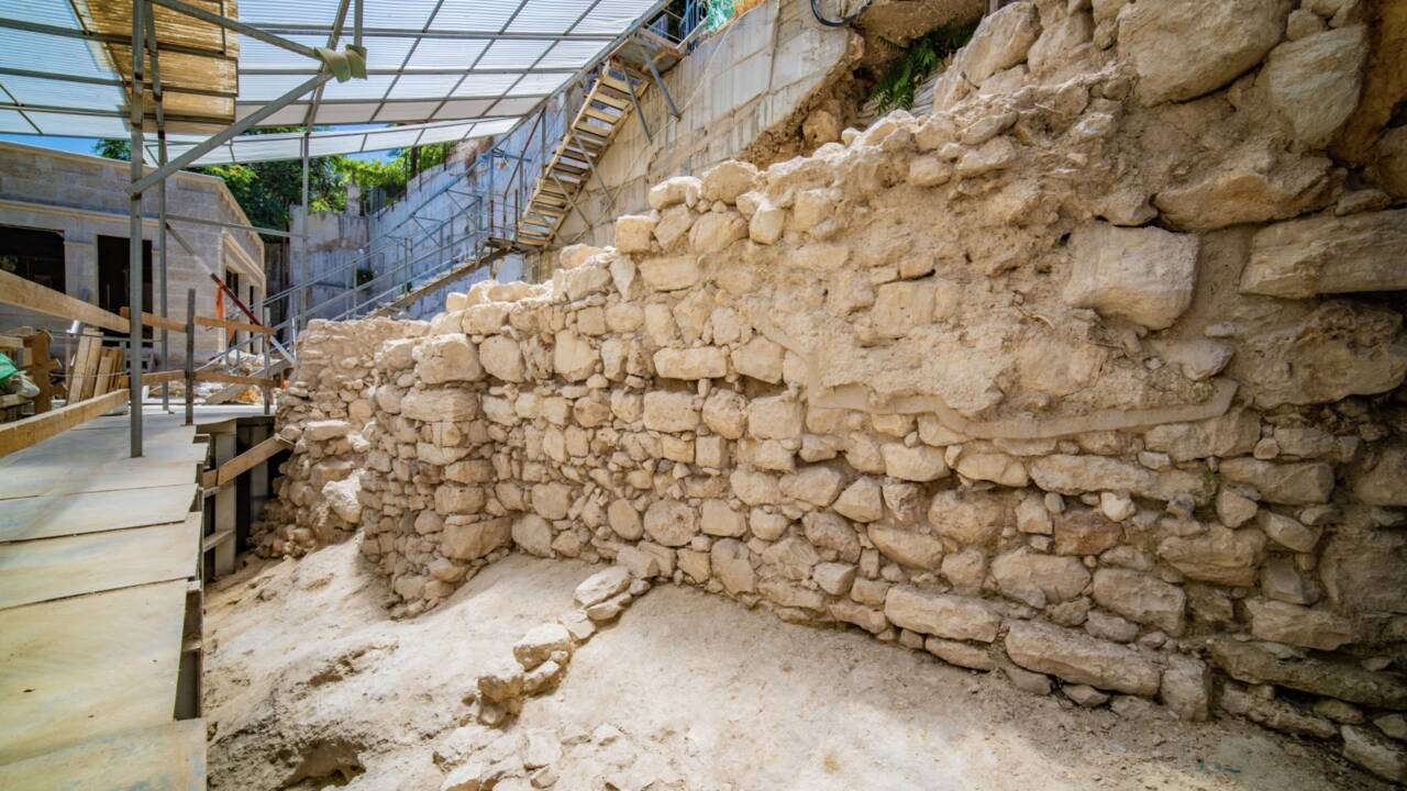 Israël : la muraille du premier temple à Jérusalem dévoilée