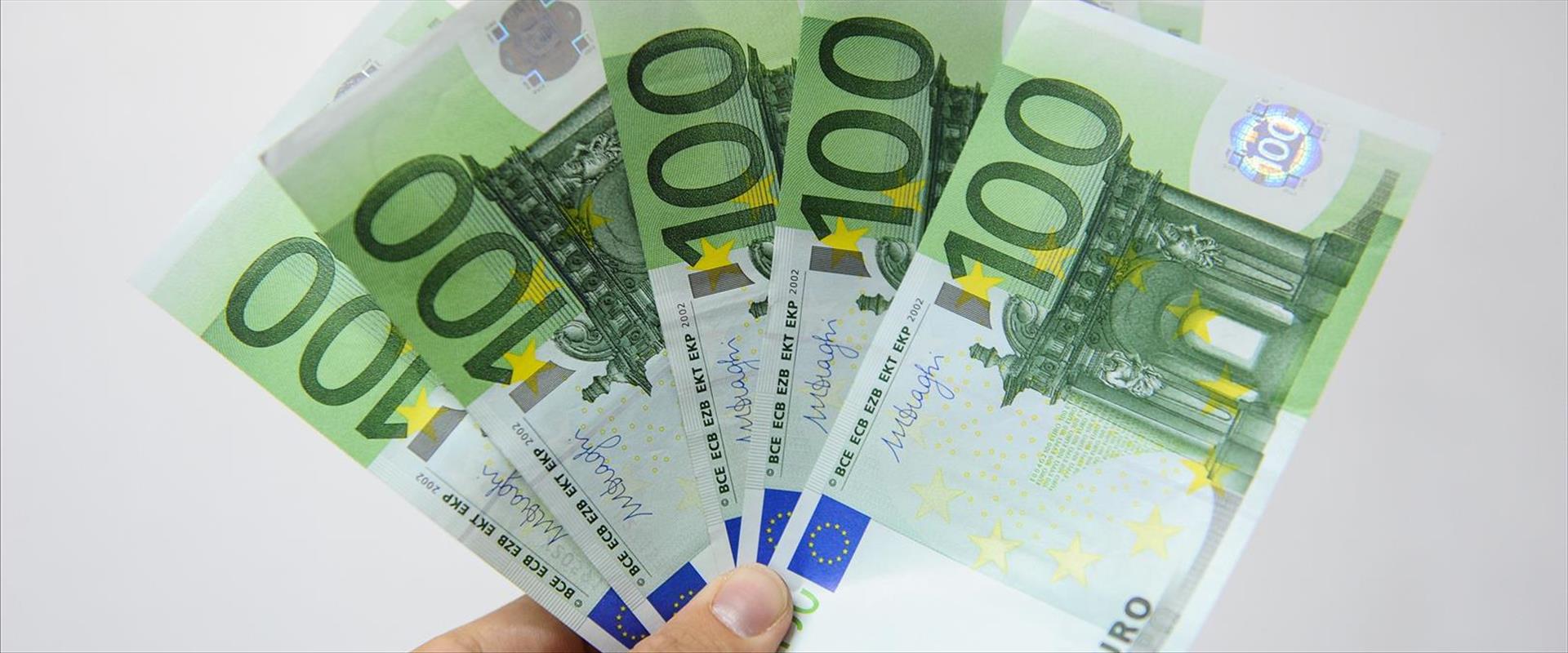 Israël : l'euro s'effondre et se rapproche de la valeur du dollar