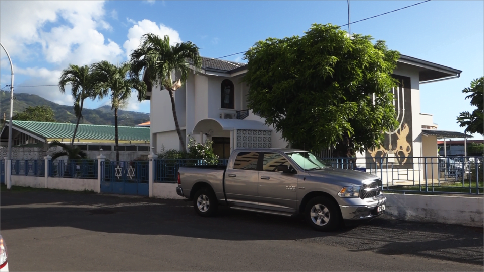 Un avocat tient un discours antisémite et le publie sur Facebook -vidéo-