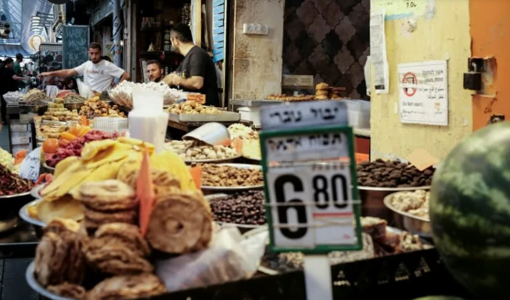 L'inflation galopante fait fuir les Israéliens : «on y arrive plus »