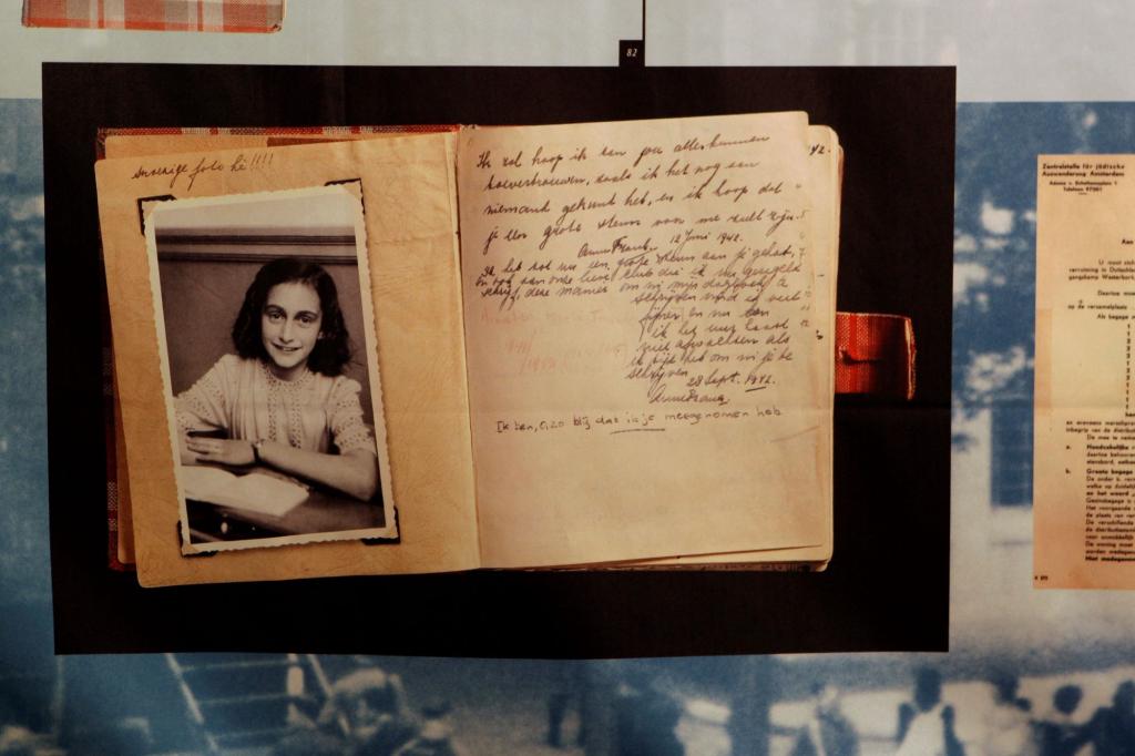 Suède : Une députée de l'extrême droite qualifie Anne Frank d'immorale