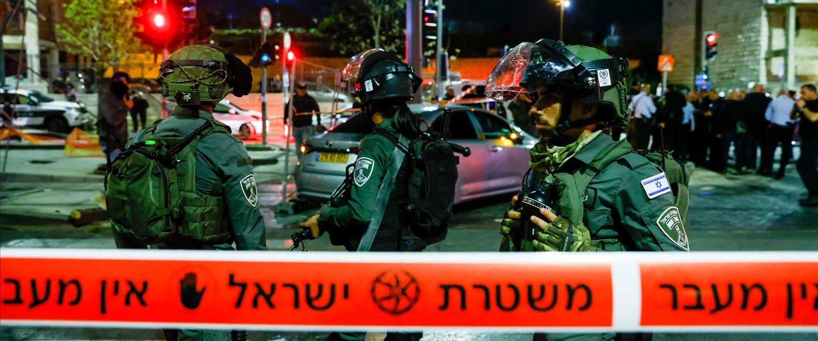 Alerte maximale en Israël : les propriétaires d'armes à feu prier de les porter sur eux