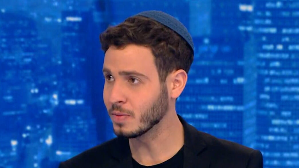 Juif, sioniste , religieux et gay le coming out du journaliste Yair Sharki