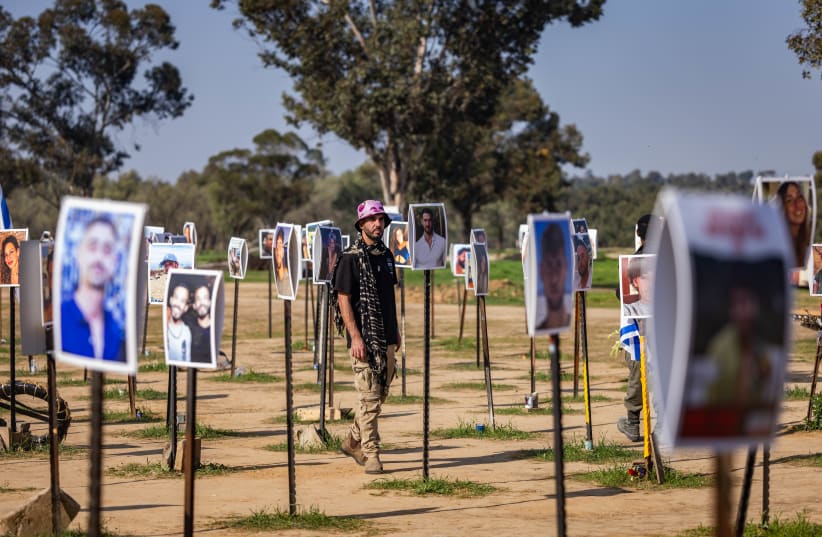 Procès Historique : Les Survivants du Festival Nova Contre le Gouvernement Israélien