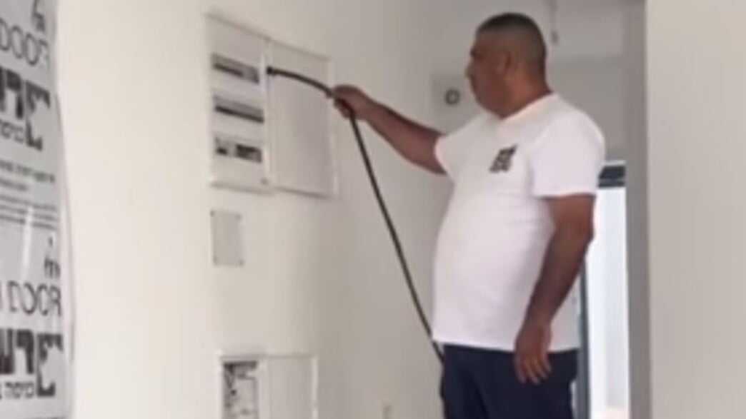 Electro-Choc Judiciaire pour Muhammad Farah, Avertissement Glacial aux Saboteurs Électriques
