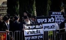 Israël : La Haute Cour ordonne la suspension des fonds des yeshivas