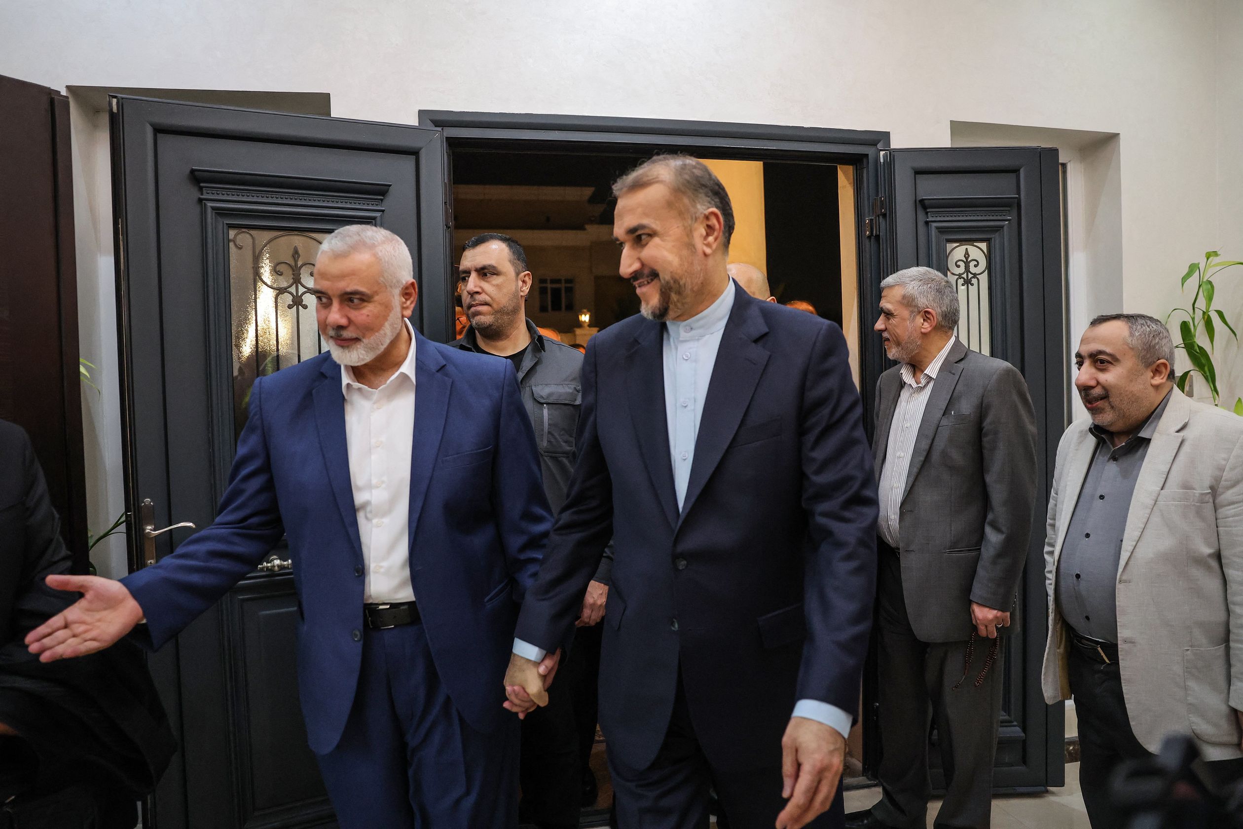 Le Hamas envisage de quitter le Qatar : Un dilemme diplomatique au Moyen-Orient