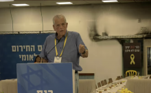 Aharon Chachanover met en garde : La fuite des cerveaux menace la survie d'Israël