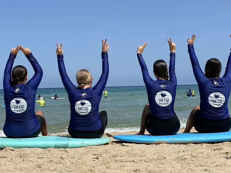Keren Or et Discount : La résilience des victimes du 7 octobre à travers le surf