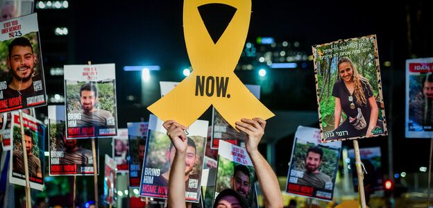 "Otages à Gaza : les familles reçoivent des messages de rançon et des appels inquiétants"