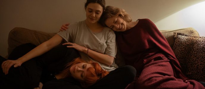"Trois Filles" : Le Drame Familial Du Cinéaste Juif Azazel Jacobs Qui Bouleverse Netflix