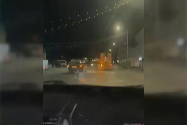 Israël : Braquage à la tire... d'un guichet automatique -vidéo-