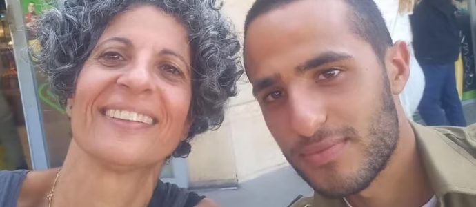 Ce Soir La Famille De Nimrod Cohen Dévoilera Des Images Inédites De Son Enlèvement Par Le Hamas -vidéo-