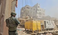 Israël, Gaza, Zaytoun, Tsahal, 7e brigade, opération Scène de l’été, Hamas, tunnels Gaza, guerre souterraine, otages, Gideon’s Chariots II, offensive Gaza-ville, Izz ad-Din Haddad, armée israélienne, infrastructures Hamas, bande de Gaza, soldats israéliens, embuscades Hamas, opération militaire Israël, destruction tunnels Gaza, armement Hamas, bataillon Zeitoun, Netzarim, quartier Sabra, guerre Israël Hamas, réservistes israéliens, commandement sud Tsahal, offensive terrestre Gaza, front sud Gaza, neutralisation terroristes