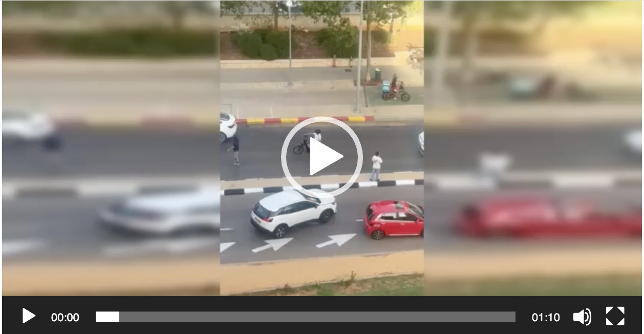 Israël : Tentative d’enlèvement par un Arabe de deux adolescentes de 14 ans sauvées -vidéo-