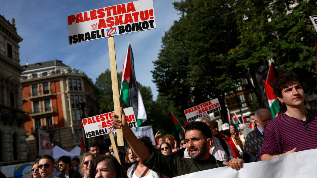 L’Europe se soumet à la haine pro-palestinienne à visage découvert