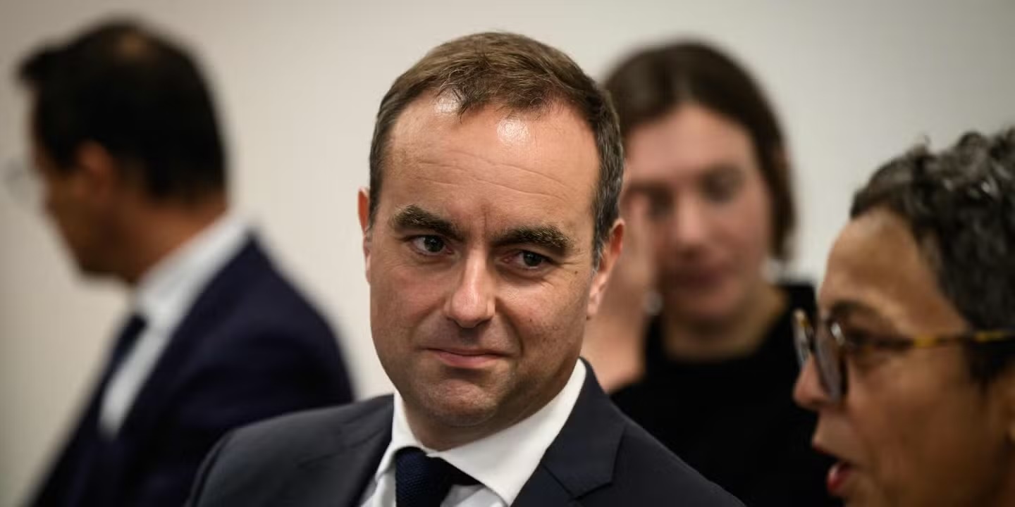 Dette française : la digue a cédé à cause de la démission du Premier Ministre de Jean Luc Ginder