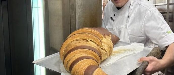 Le plus grand et le plus décadent croissant d'Israël !