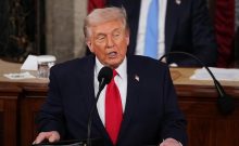 108 minutes sous tension : le plus long discours de Donald Trump l’Iran dans le viseur