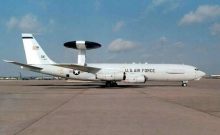 Le déploiement massif des AWACS E-3 confirme qu’une frappe des États-Unis est imminente