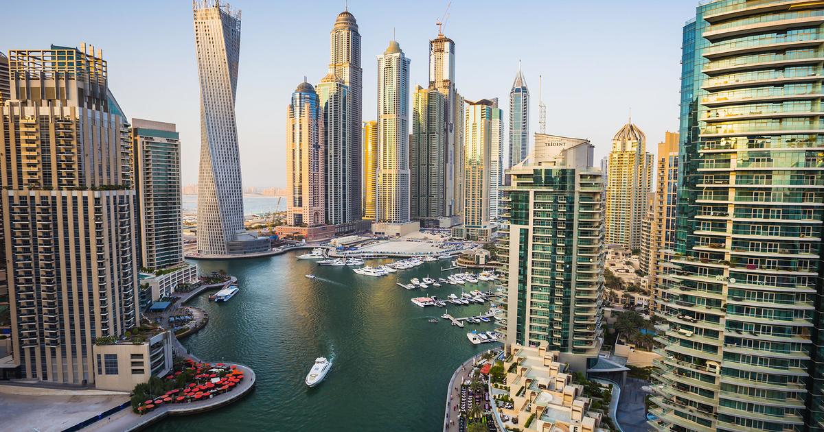 DUBAÏ BOMBARDÉ PAR L'IRAN : Missiles, drones, aéroport paralysé — Pourquoi Dubaï ne peut pas se défendre