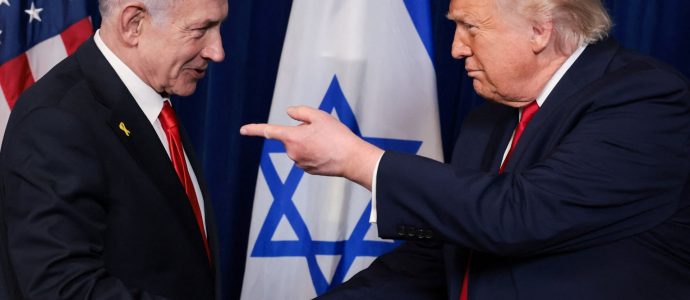 Iran : la coalition américano-israélienne s’élargit, les mollahs menacés d’encerclement