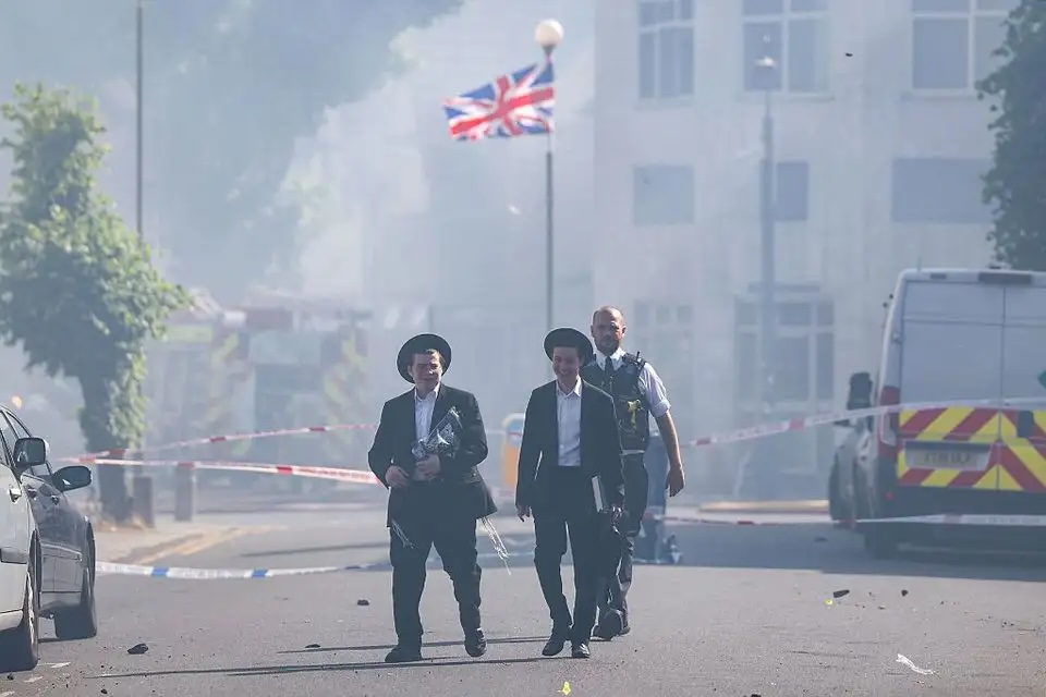 Antisémitisme à Londres : incendie criminel au supermarché casher de Golders Green