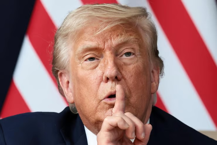 Capitulation américaine : Trump applaudit sa propre défaite