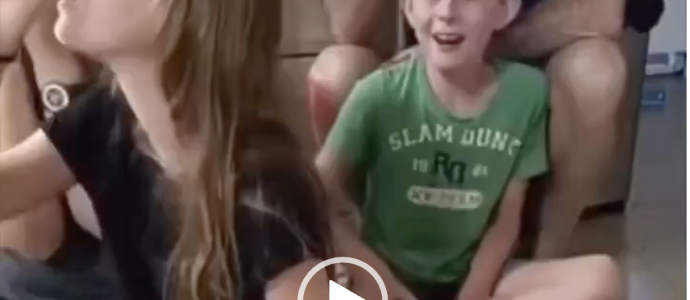 Il avait 9 ans dans cette vidéo filmait par le Hamas le 7 octobre