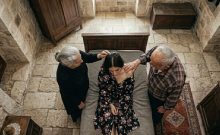 « Il m'a dit que j'allais recevoir un tikoun » : comment un couple violait des femmes au nom de Dieu