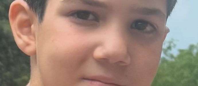 Petah Tikva : un SDF enlève un enfant de 10 ans et le pousse à voler pour lui