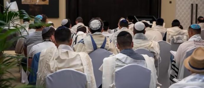 Kol Nidré et Kaddish : comment l'araméen est devenu la langue sacrée du judaïsme
