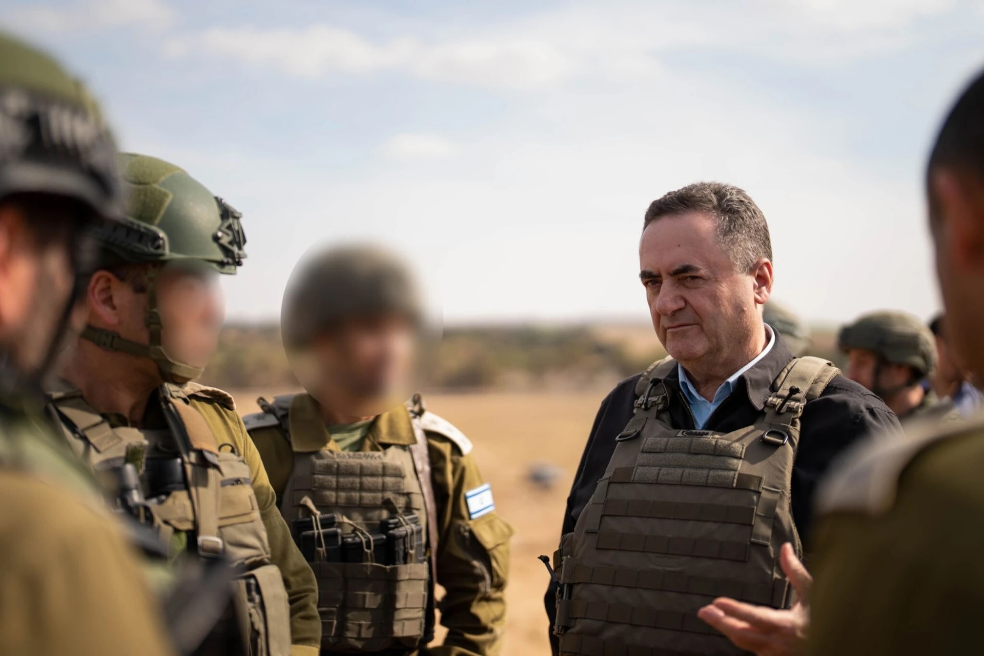 7 octobre : Israël Katz ordonne à Tsahal de « se préparer au pire » à Gaza