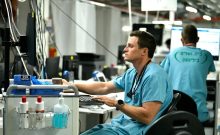 Fuite des médecins israéliens : chez Clalit, les départs à l'étranger ont presque quadruplé