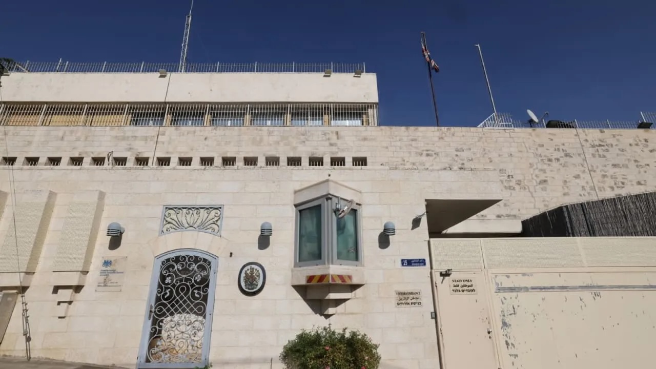 Jérusalem-Est : Israël ferme le consulat britannique, Londres le rebaptise « British Task Force »