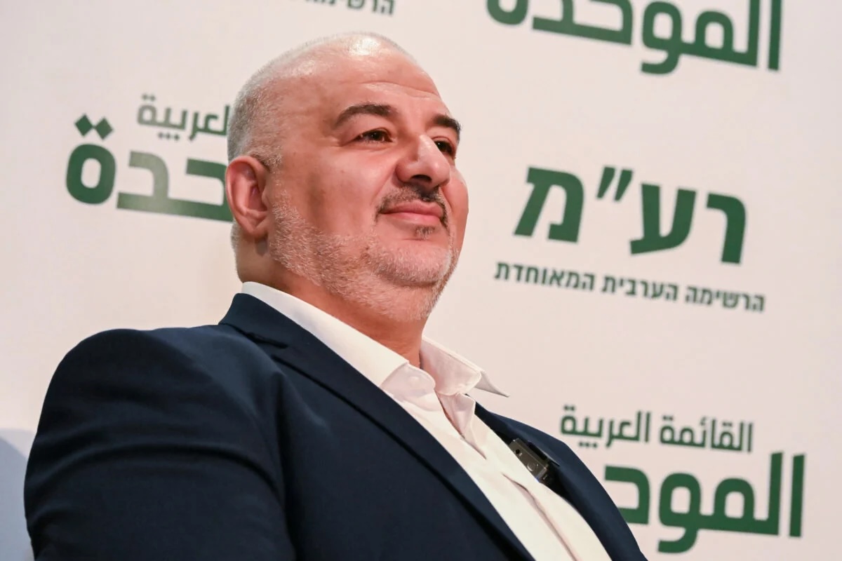 Législatives israéliennes : le juge Sohlberg ordonne au Shin Bet d'enquêter sur de l'argent qatari
