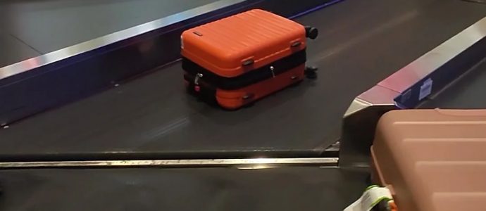 Voyage en Pologne : 100 lycéens israéliens atterrissent à Varsovie sans leurs bagages