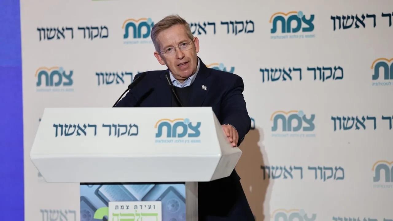 Prière avant les opérations militaires : Yossi Fuchs révèle comment il a fait entrer la foi au gouvernement