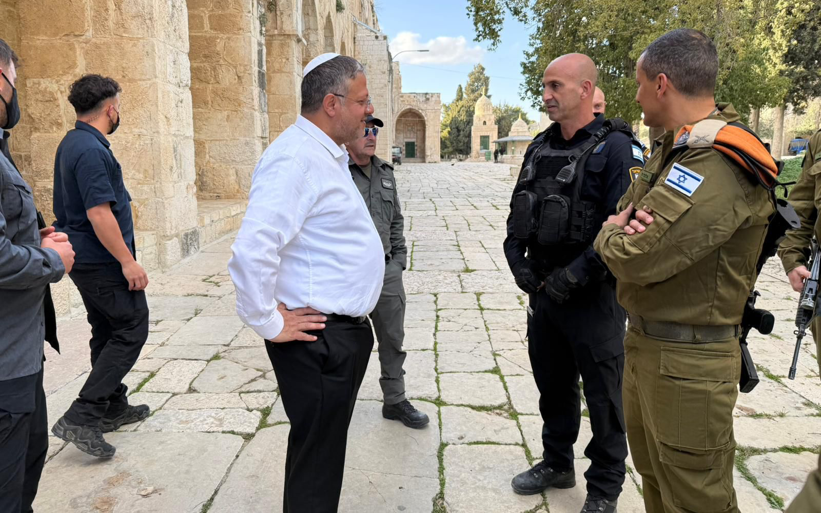 Ben Gvir veut réécrire le code éthique de Tsahal : « Celui qui vient pour te tuer, lève-toi tôt et tue-le le premier »