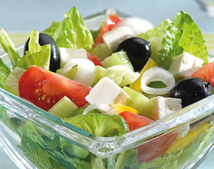  Entrée : Salade grecque à la feta