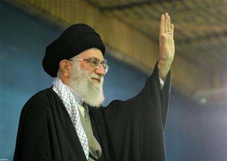 Ali Khamenei accuse les Etats-Unis de terrorisme...